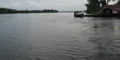 Masih Layakkah Air Sungai Seruyan Dikonsumsi? - Kalamanthana