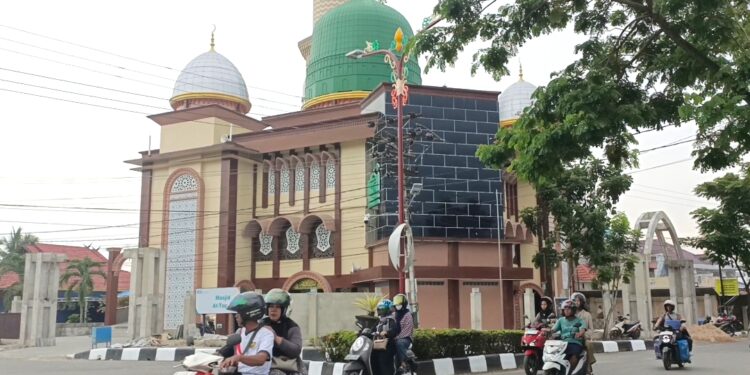 Masjid At-Taqwa Jalan Tjilik Riwut Simpang Adipura Kuala Kapuas
