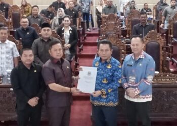 DPRD Kapuas menyerahkan rekomendasi terhadap LKPJ Kabupaten Kapuas 2024.