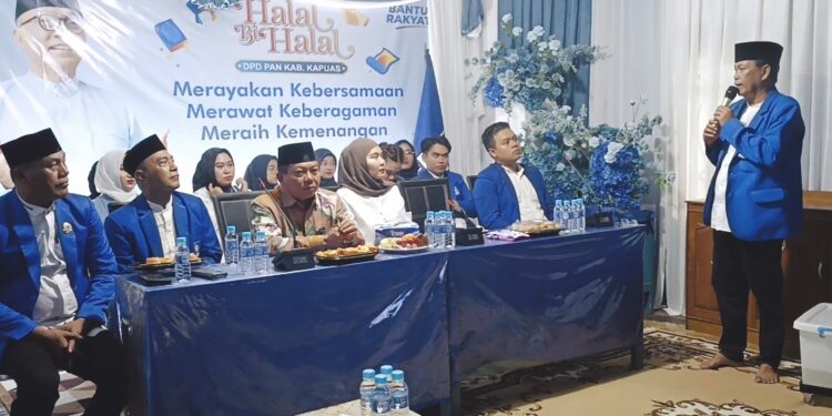 Pembukaan kegiatan pendidikan politik dan halal bihalal DPD PAN Kapuas.