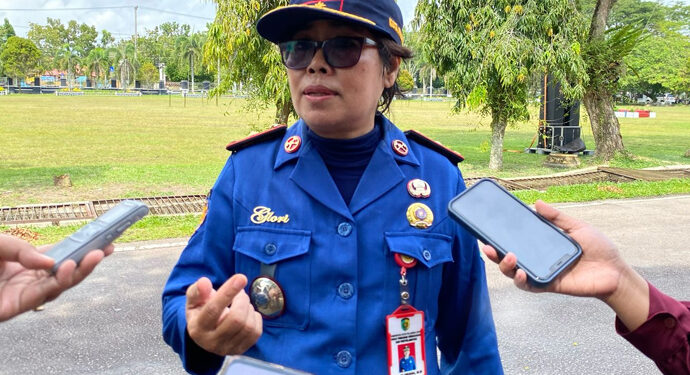 Kepala Dinas Pemadam Kebakaran dan Penyelamatan Kota Palangka Raya, Dra. Gloriana Aden.