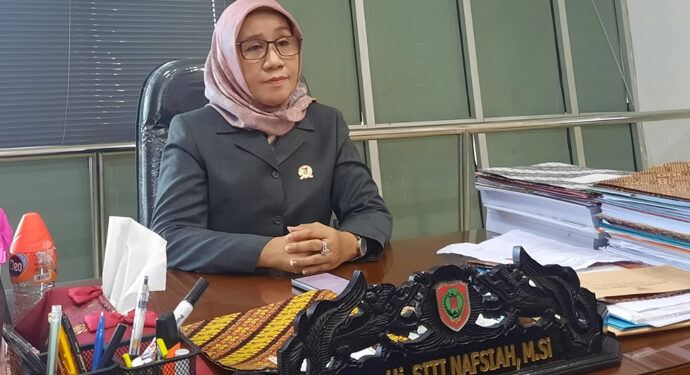 Ketua Komisi II DPRD Provinsi Kalimantan Tengah, Siti Nafsiah