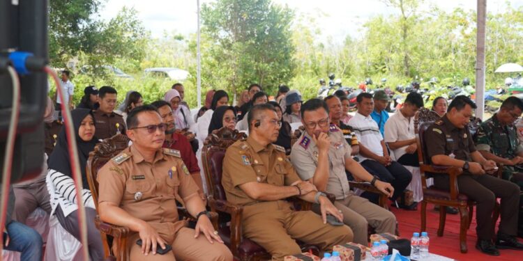 Penjabat (Pj) Wali Kota Palangka Raya, Akhmad Husain, menyatakan dukungan Gemapatas dan penyerahan sertifikat.