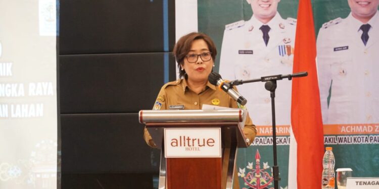Plt Asisten Pemerintahan dan Kesejahteraan Rakyat, Gloriana.