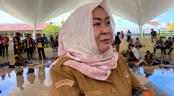 Kepala Dinas Pariwisata, Kebudayaan, Kepemudaan dan Olahraga (Disparbudpora) Kota Palangka Raya, Iin Hendrayati Idris