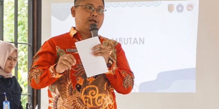 Kepala DPPKBP3APM Kota Palangka Raya, M. Fitriyanto Leksono