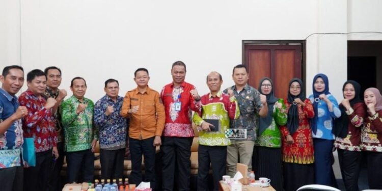 Foto bersama.