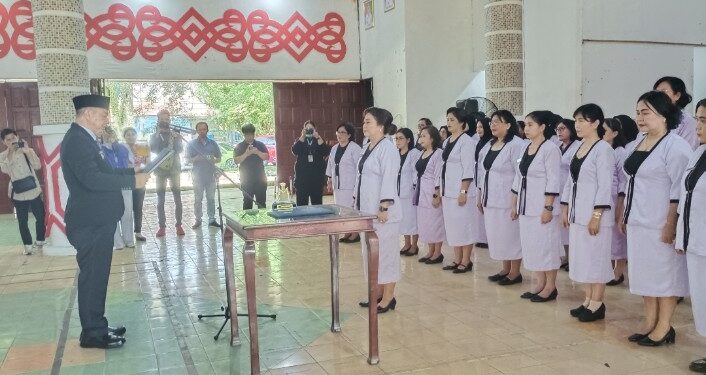 Wakil Bupati Kapuas, Dodo melantik pengurus GOW Kabupaten Kapuas priode 2025-2030.