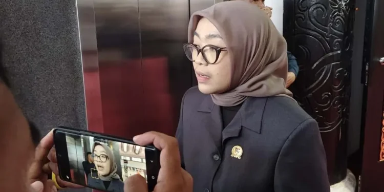Wakil Ketua DPRD Provinsi Kalteng, Riska Agustin